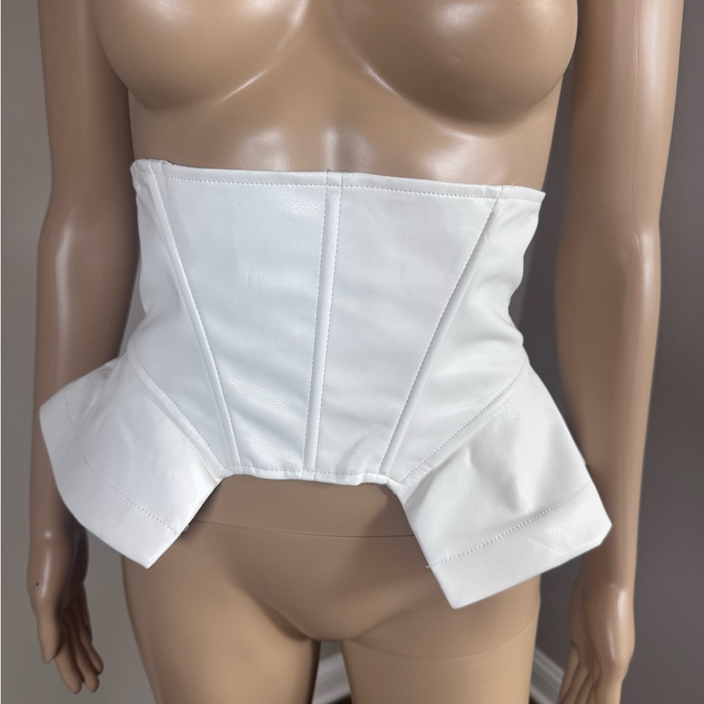 AKIRA White Faux Leather Corset Peplum Bustier Strapless Top